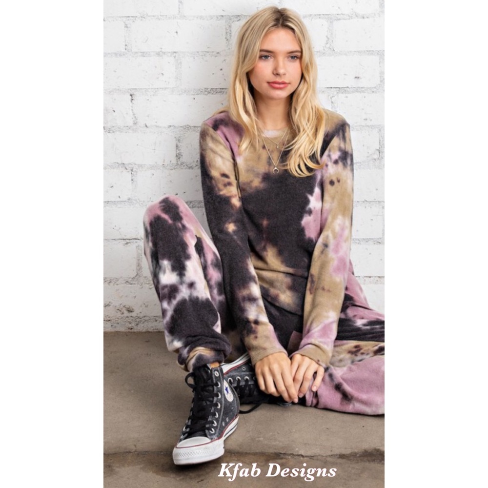 LAST! SOFT RUSTIC TIE DYE FLEECED LOUNGING TOP! - Picture 2 of 7